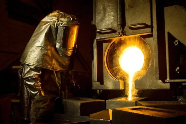 Gold miners crippled by costs risk losing out on bullion’s boom