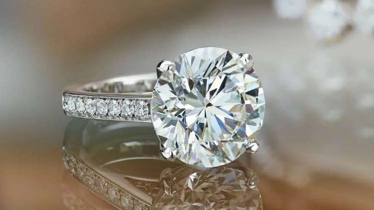 Anglo American to review De Beers value amid weak diamond demand